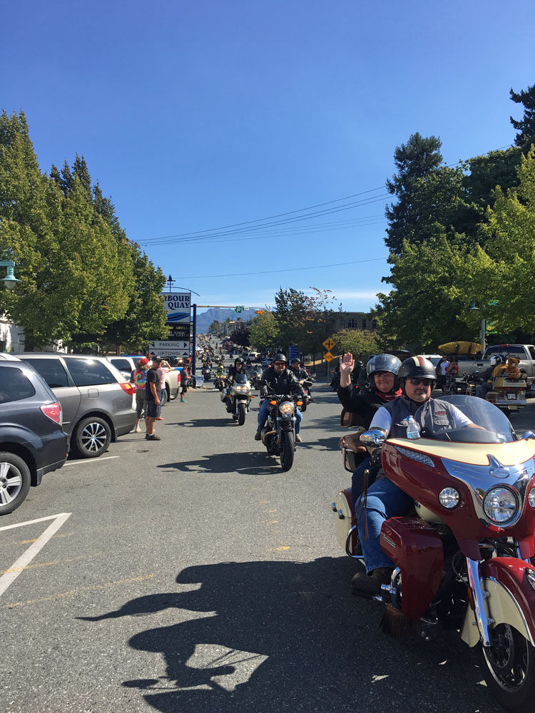 2017 toy run 1244 bikes