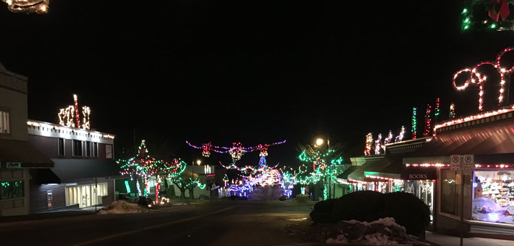 ladysmith christmas lights